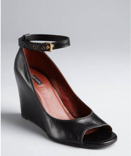 Marc Jacobs Black Leather Open Toe Wedges in Black | Lyst