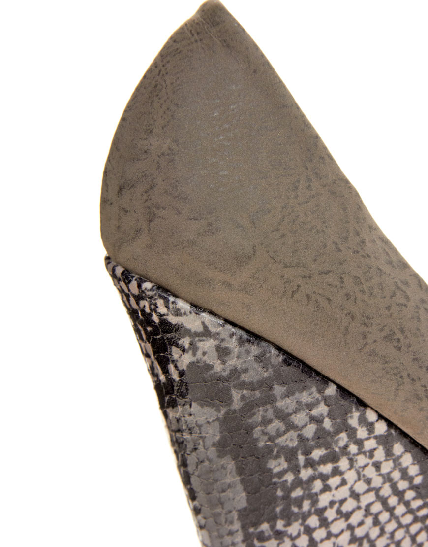 steve madden gray wedges