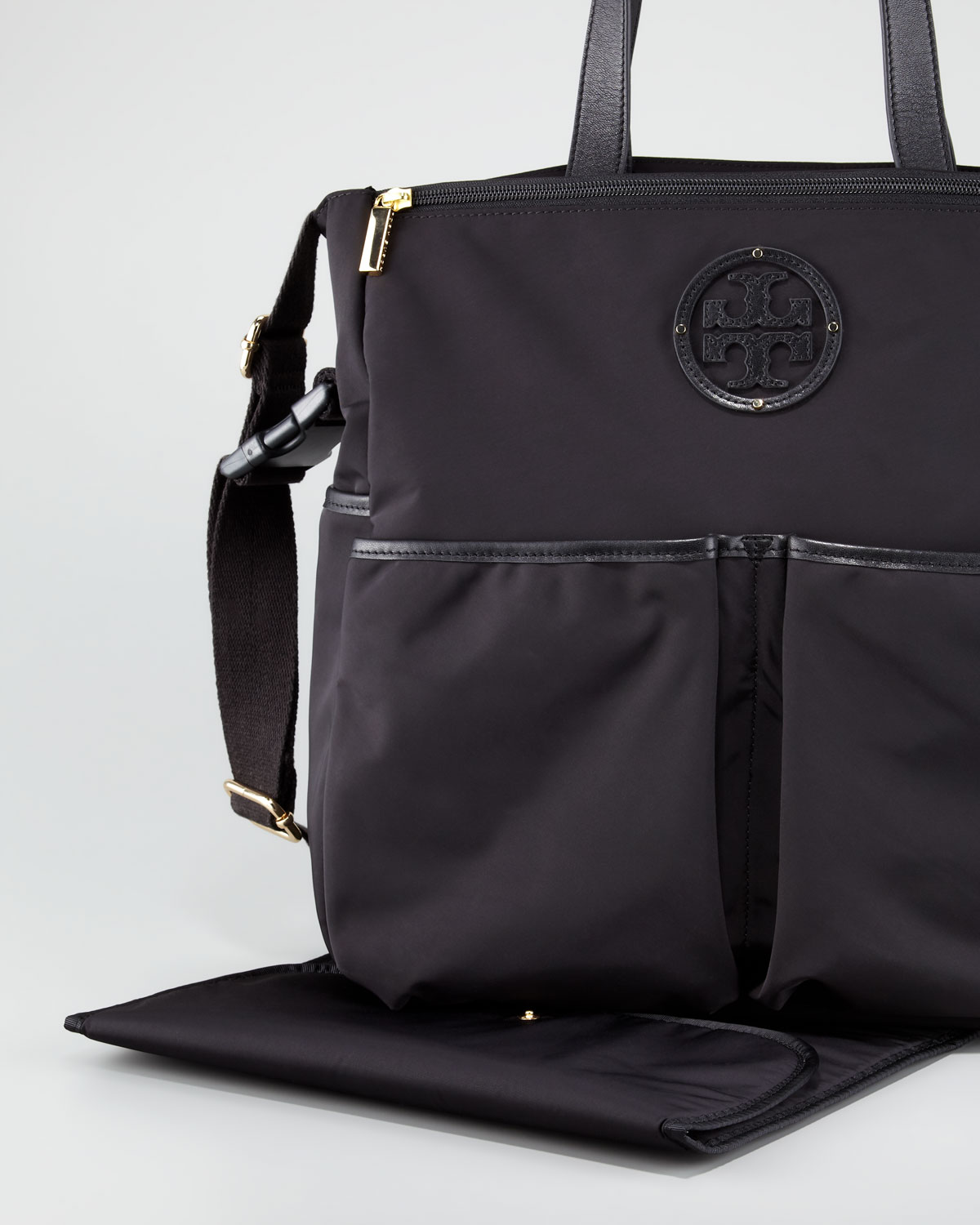 Tory Burch Stacked Logo Billy Baby Bag In Black Lyst Gallery