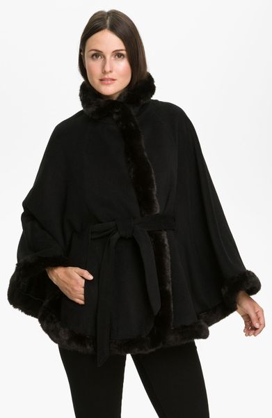 Ellen Tracy Faux Fur Trimmed Cape in Black | Lyst