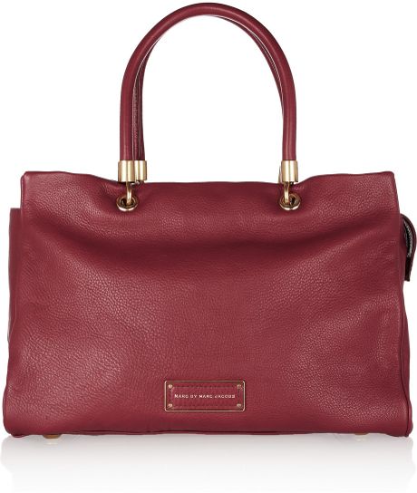 Marc By Marc Jacobs Too Hot To Handle Textured Leather Tote in Red | Lyst