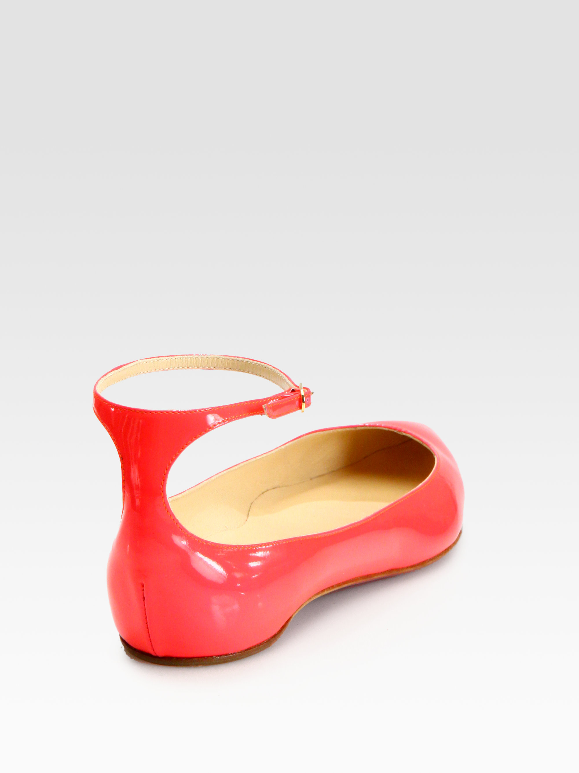 strappy leather flats