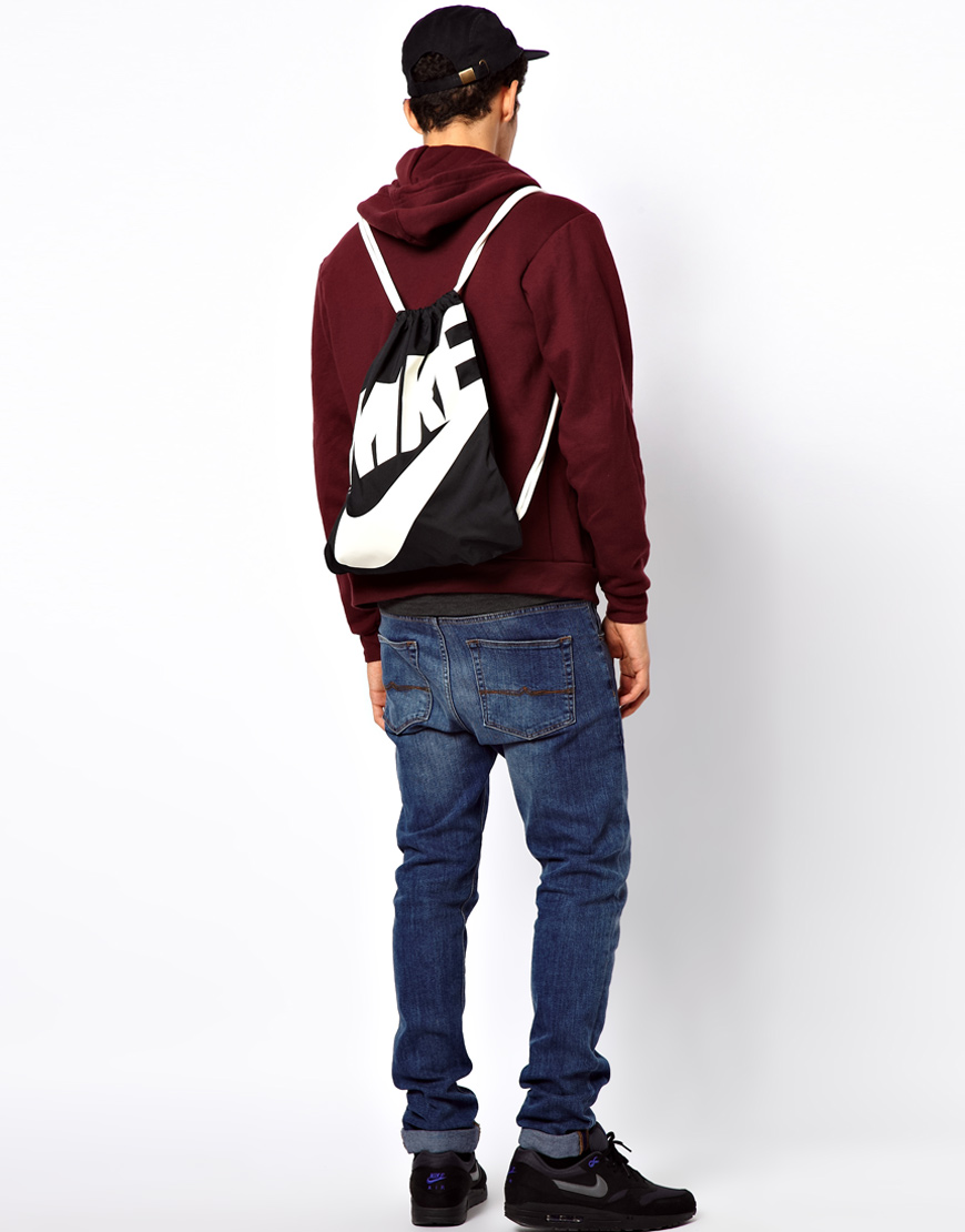 nike baggy long sleeve