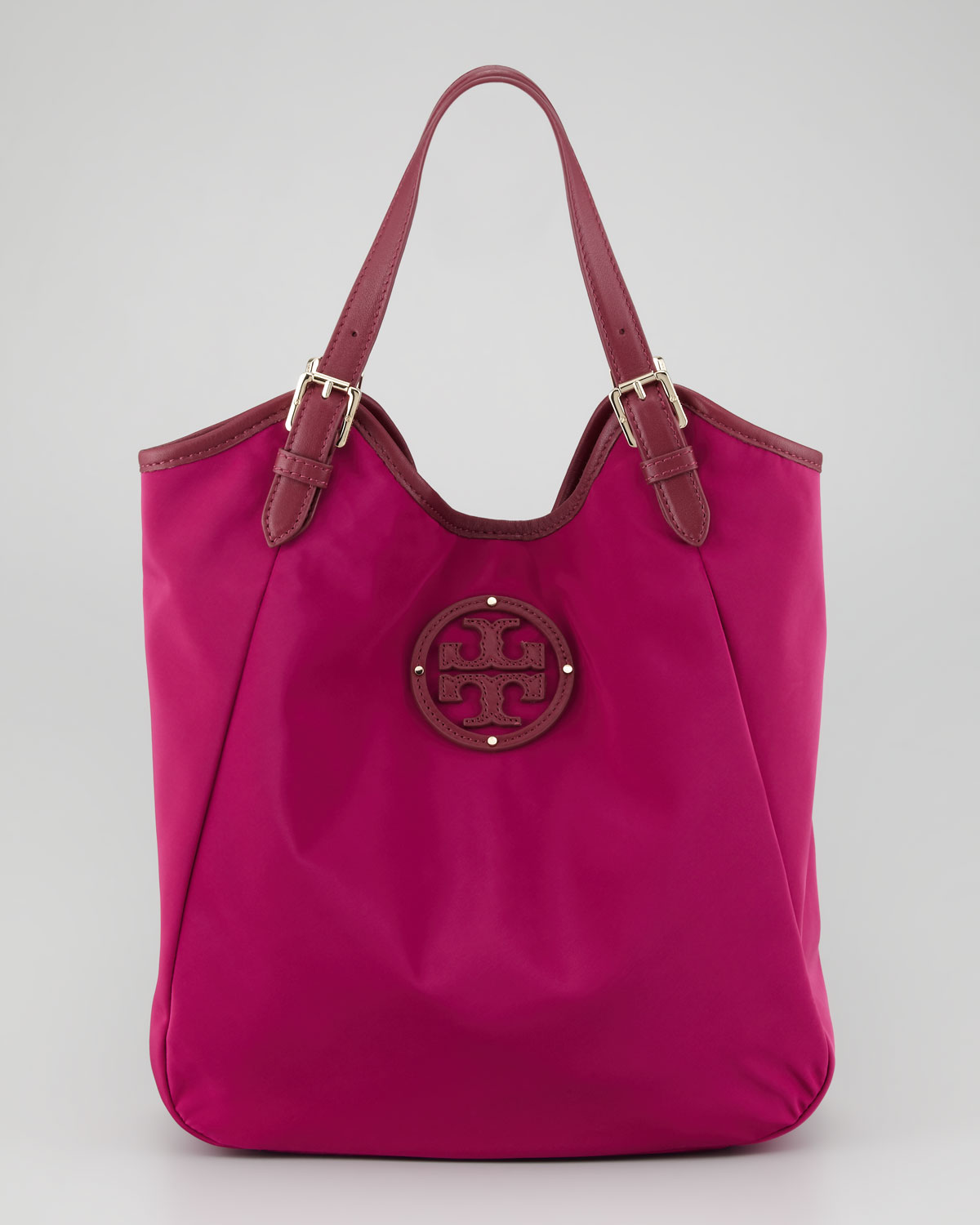 Lyst Tory Burch Logo Techfabric Small Slouchy Tote Bag In Pink Gallery
