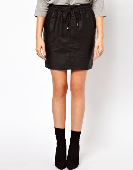 Oasis Leather Look Skirt with Drawstring in Black | Lyst