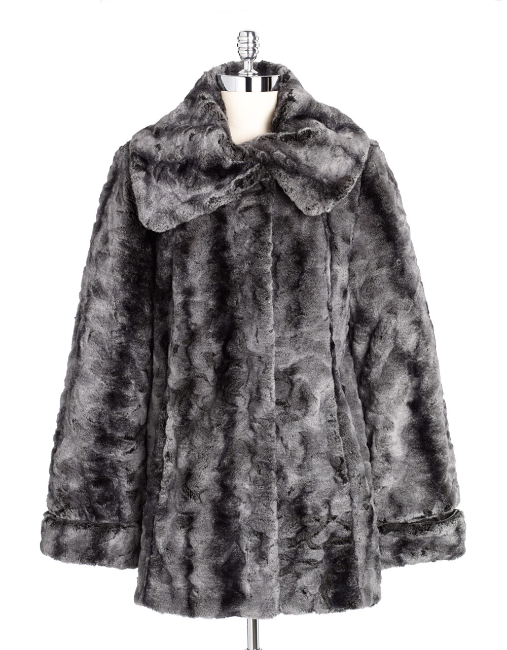 Lyst Jones new york Faux Fur Walker Coat in Gray