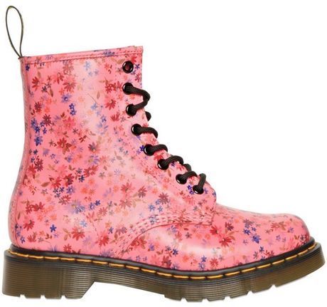 Dr. Martens 30mm Floral Printed Calf Boots in Pink (pink/multi) | Lyst