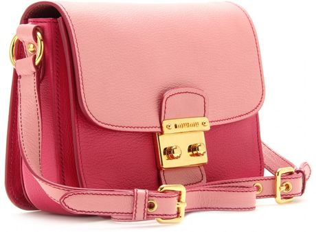 Miu Miu Two Tone Leather Shoulder Bag in Red (rose) | Lyst