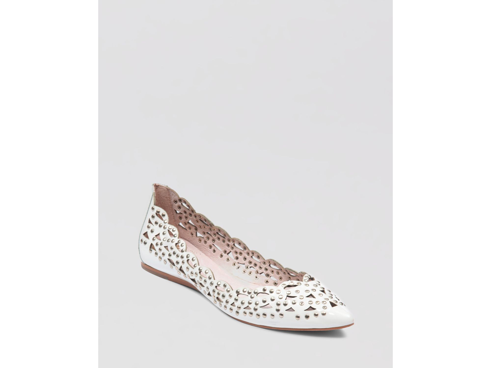 vince camuto vameera flats