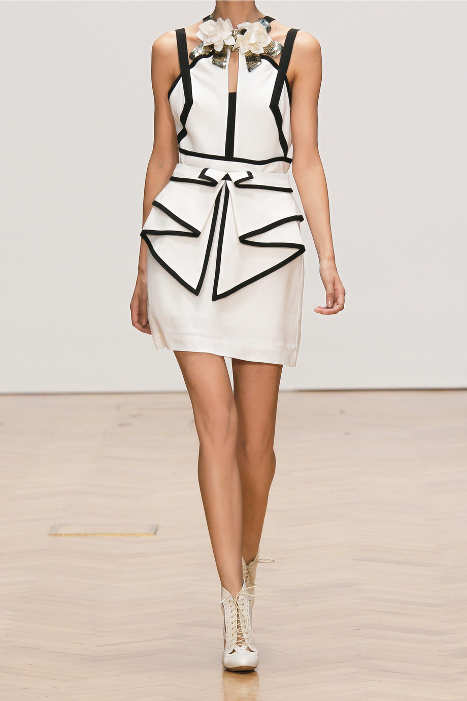 Lyst - Sass & bide Woven Peplum Dress in White