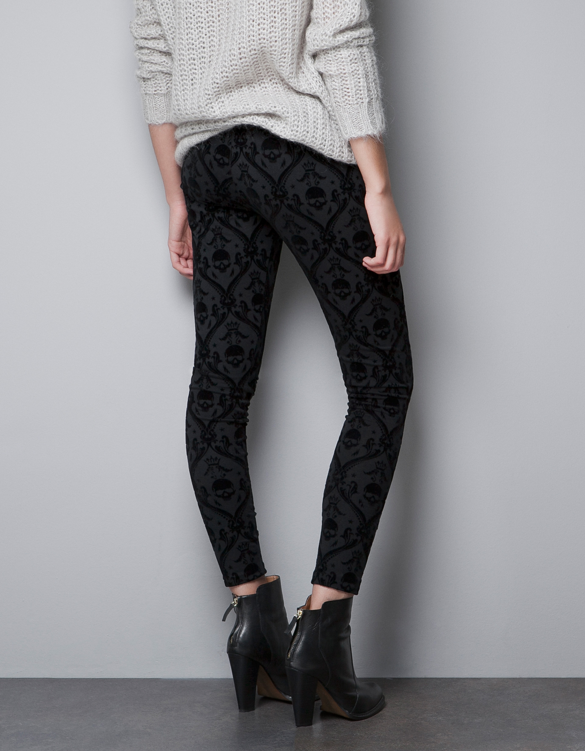 zara printed leggings