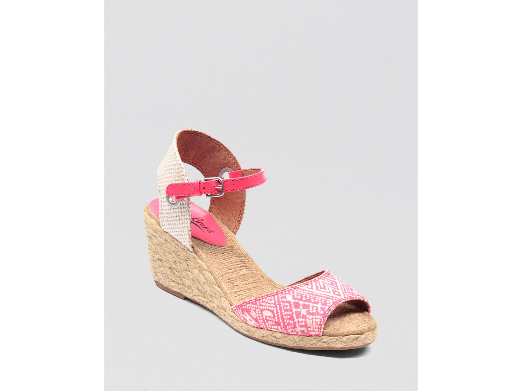 lucky brand kyndra wedge sandals