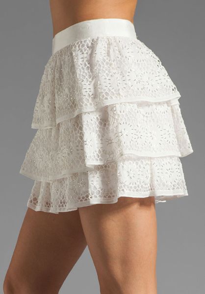 Alice + Olivia Ruba Crochet Beaded Ruffle Skirt in White (off white) | Lyst