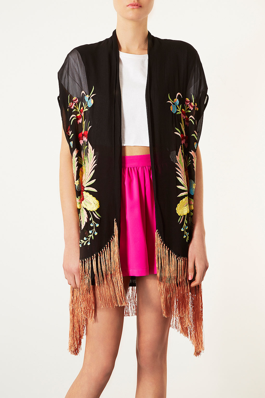 Floral Embroidered Kimono in Black Lyst