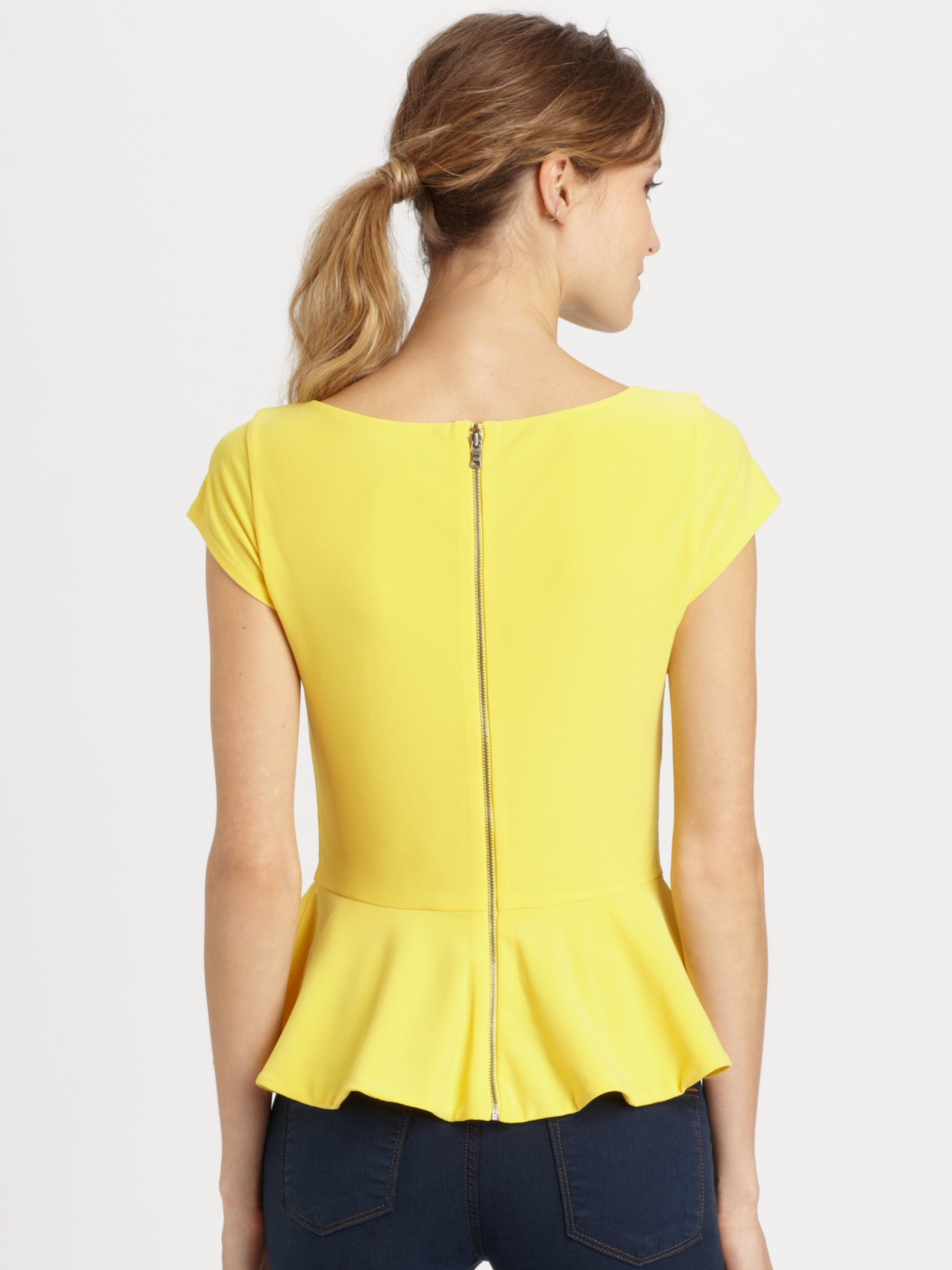 Alice Olivia Ella Peplum Top In Yellow Lyst 8698