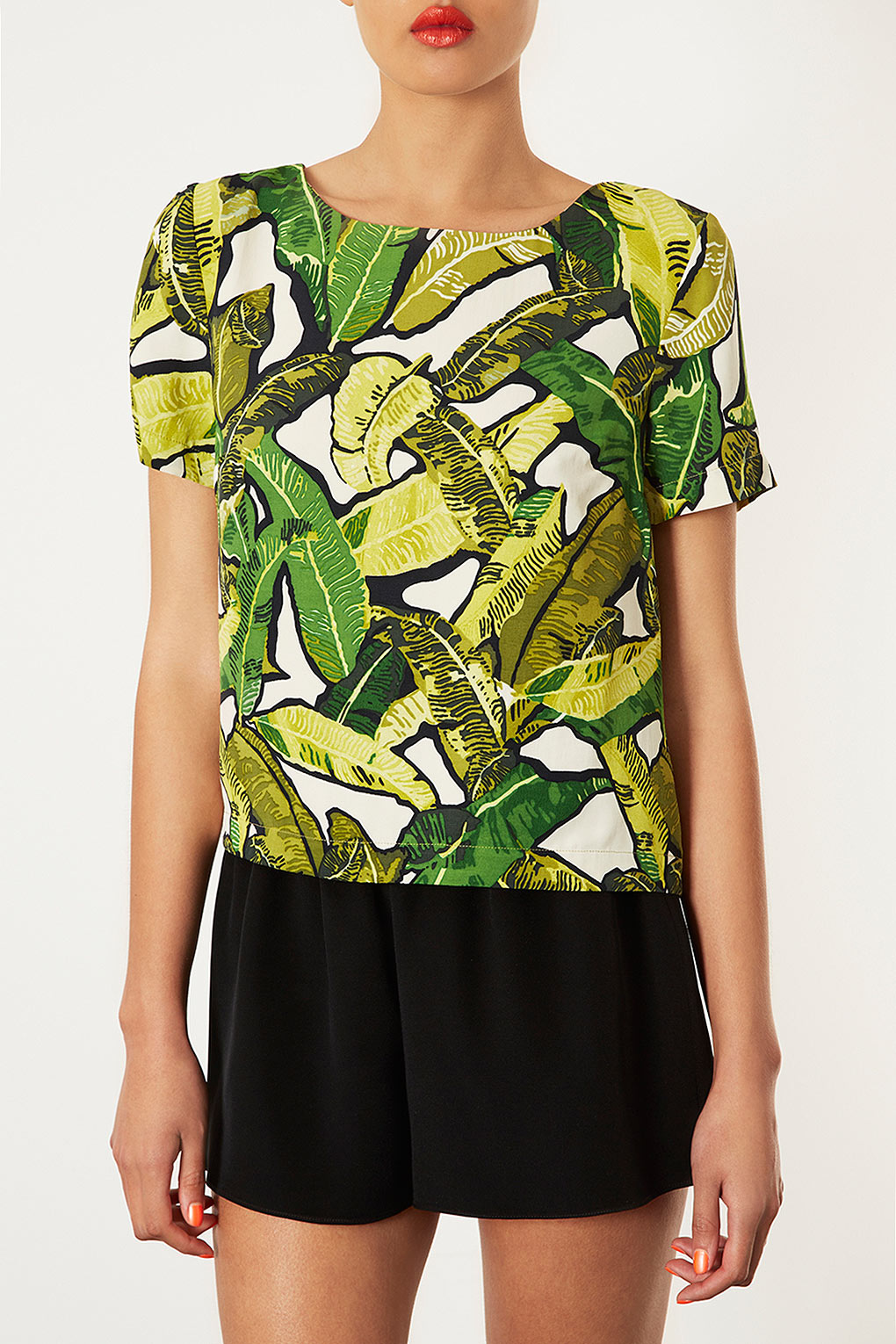 green leaf t shirt