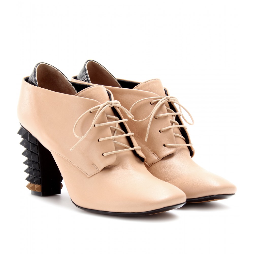 Fendi Lace-up Ankle Boots with Studded Heel in Natural | Lyst