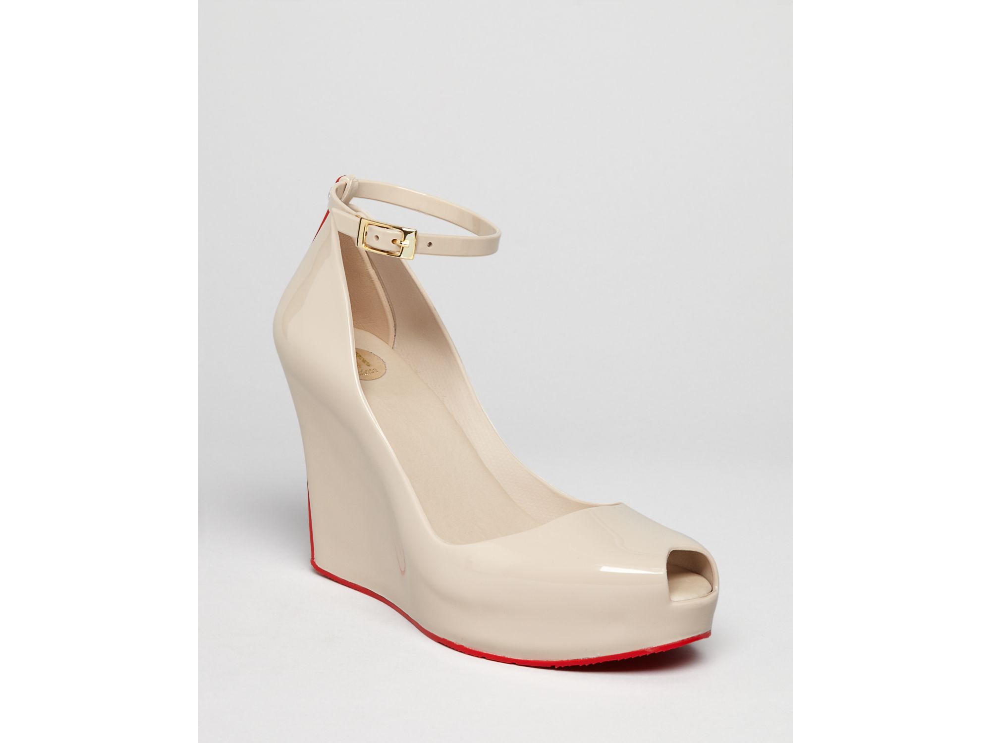 platform wedge pumps