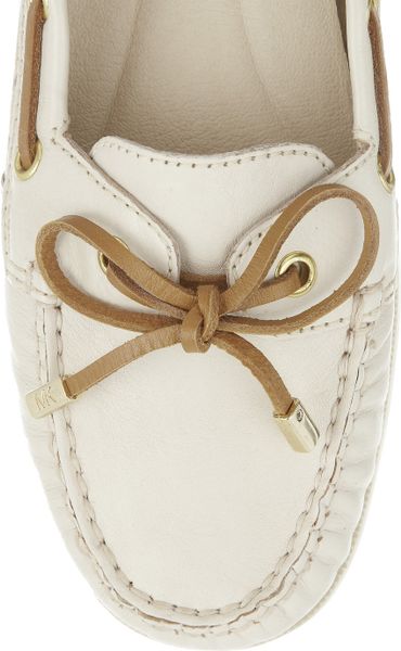 Michael Michael Kors Blair Leather Boat Shoes in White | Lyst