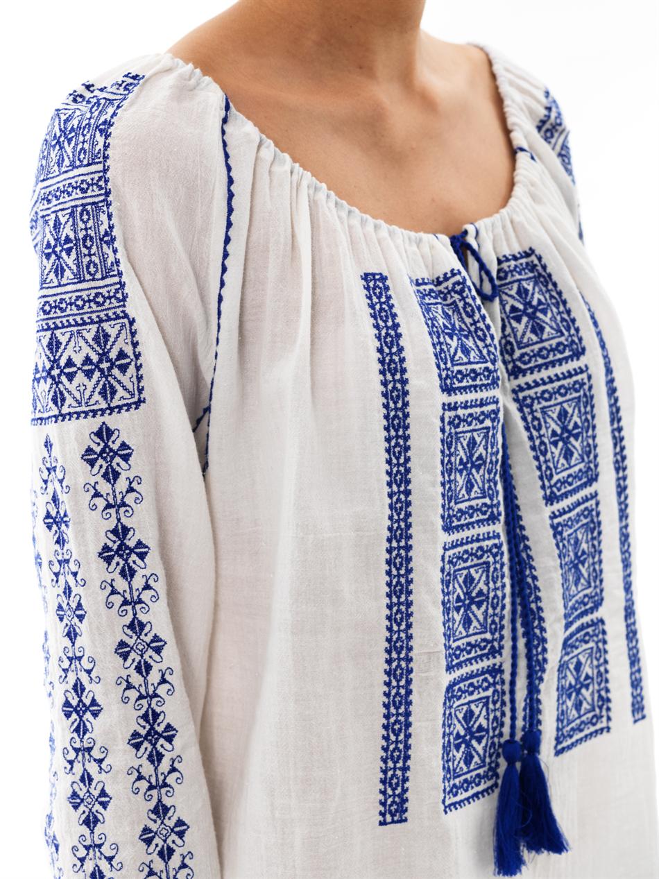 peasant blouses white