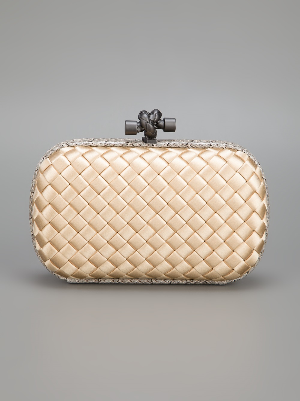 metallic closure woven box bag