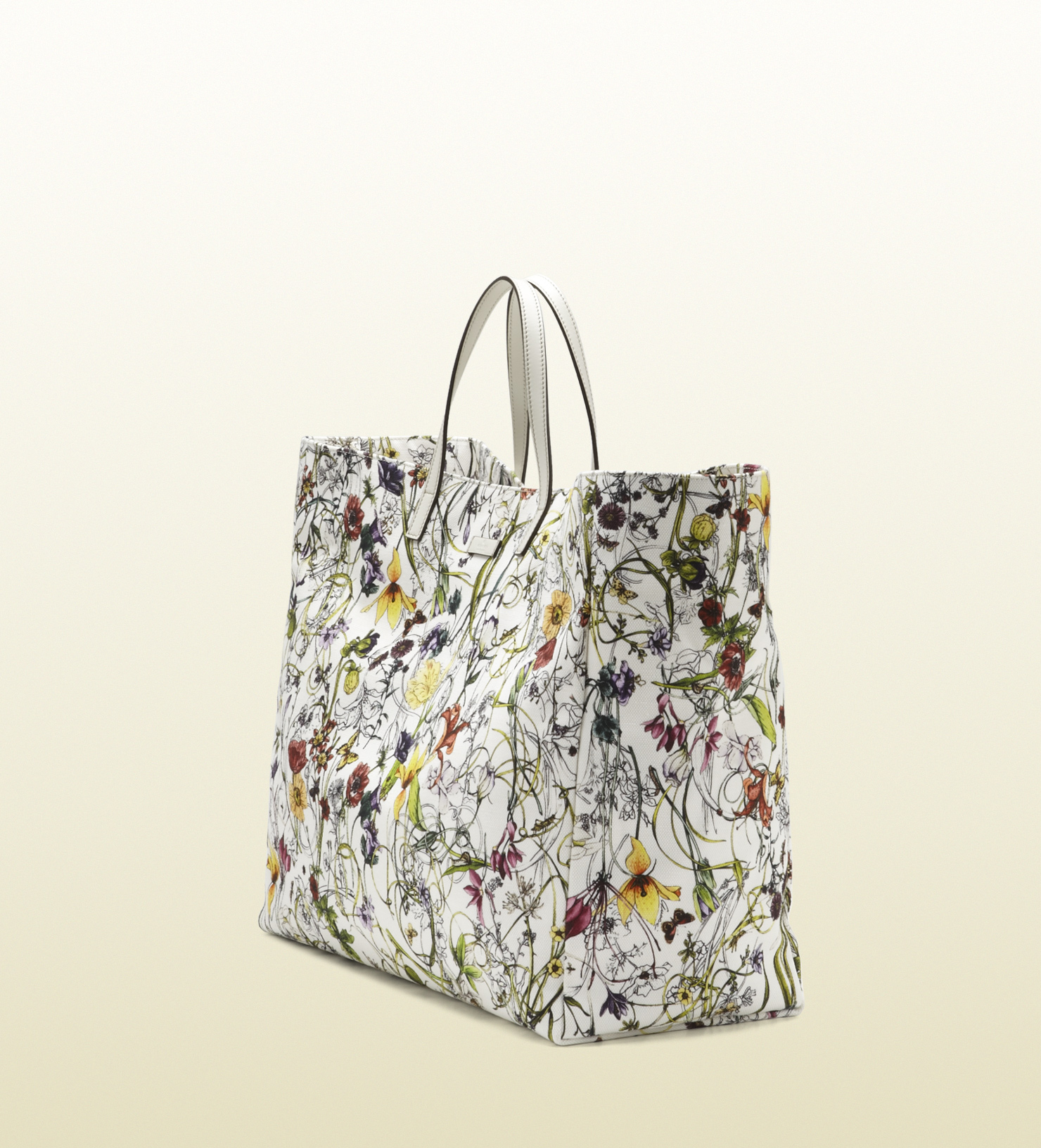 Lyst - Gucci Large Flora Infinity Canvas Tote in White