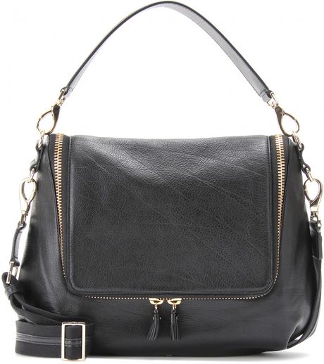 Anya Hindmarch Maxi Zip Leather Shoulder Bag in Black | Lyst