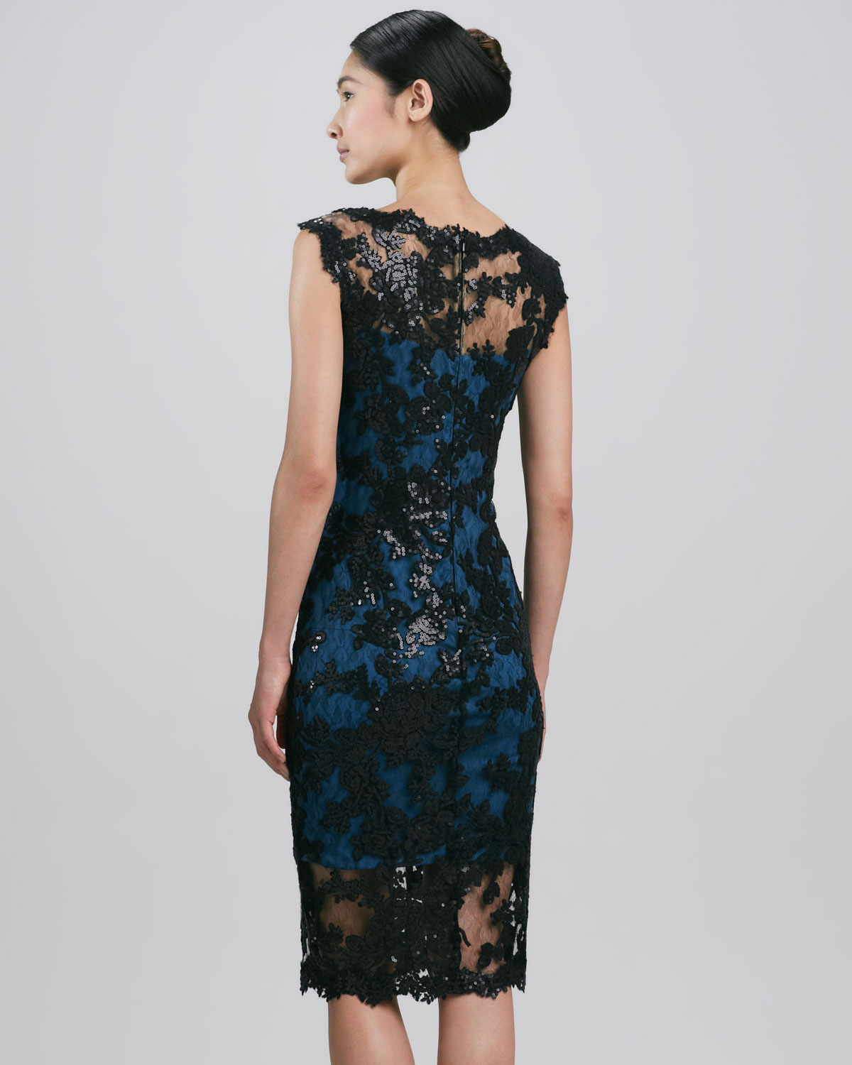 Lyst Tadashi Shoji Sleeveless Scalloped Lace Tail Dress In Blue Gallery
