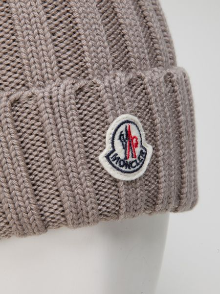 Moncler Wool Ribbed Knit Beanie Hat in Beige for Men (nude & neutrals ...