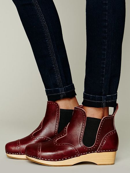 Swedish Hasbeens Swedish Chelsea Clog in Red (Wine) | Lyst