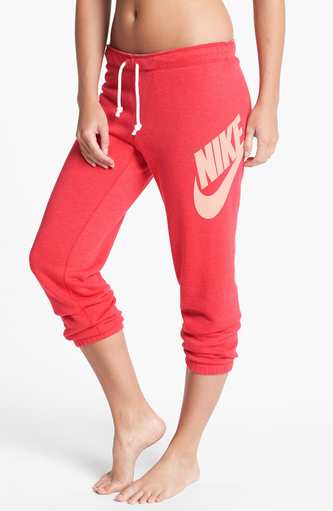 Nike Rally Capri Sweatpants in Red (Fusion Red Heather) | Lyst