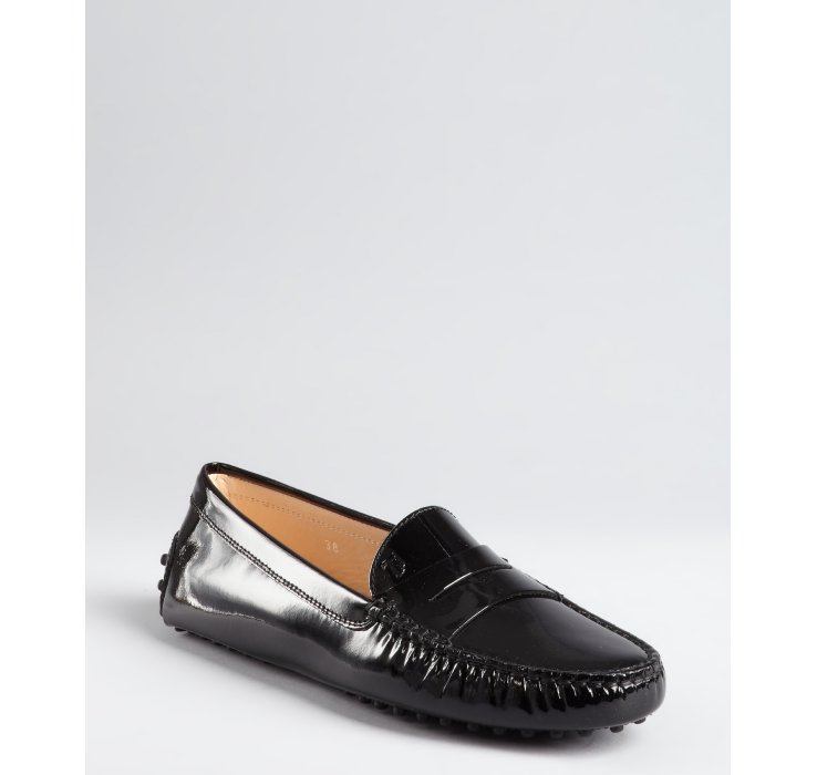 tods patent leather loafers