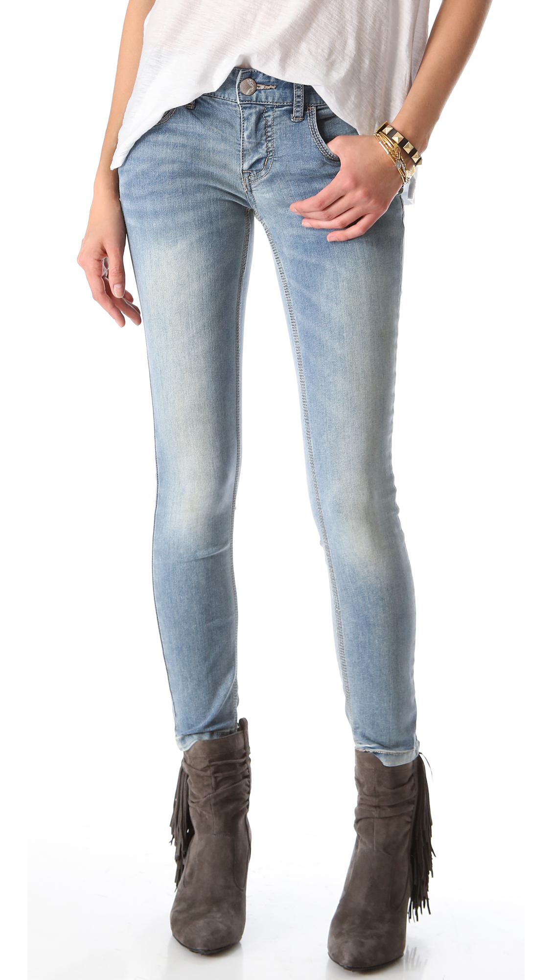 blue ankle jeans