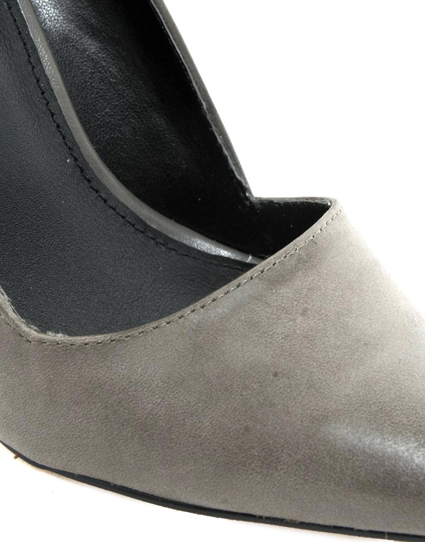aldo gray heels