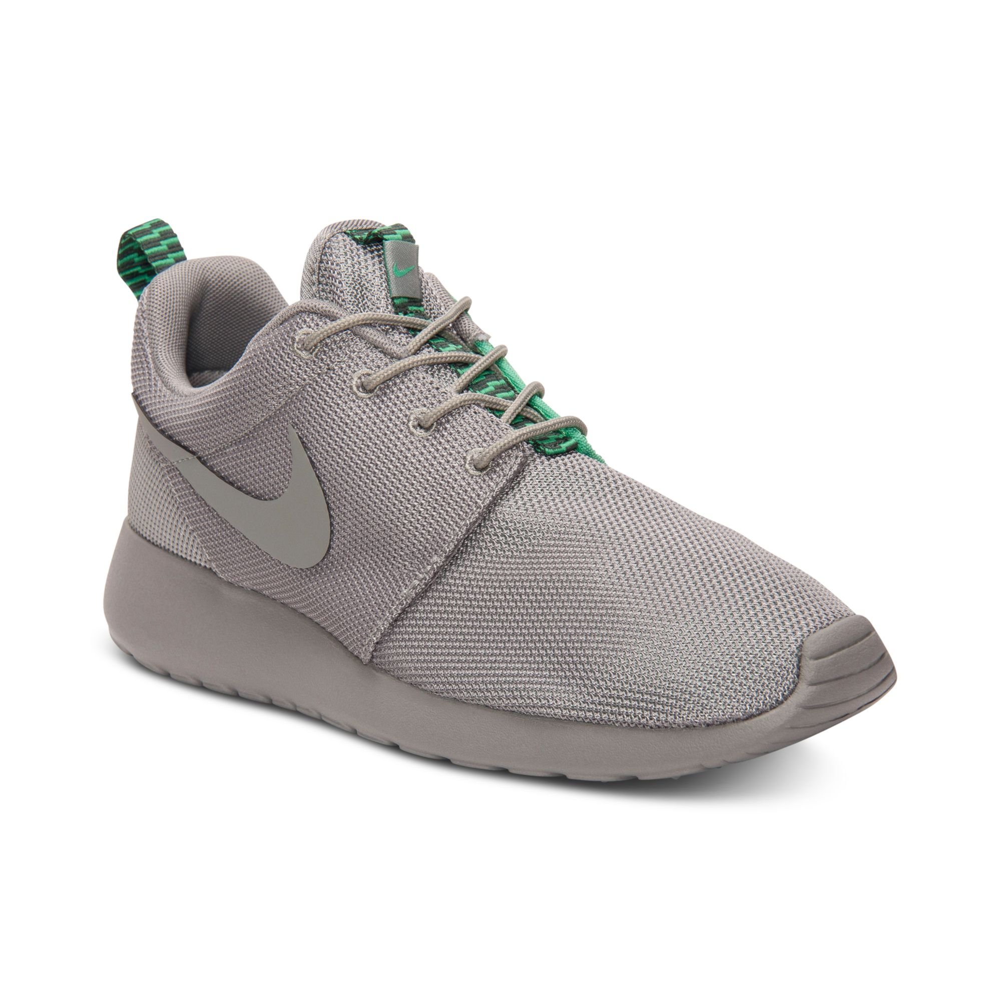 Nike Roshe Run Casual Sneakers in Gray for Men | Lyst