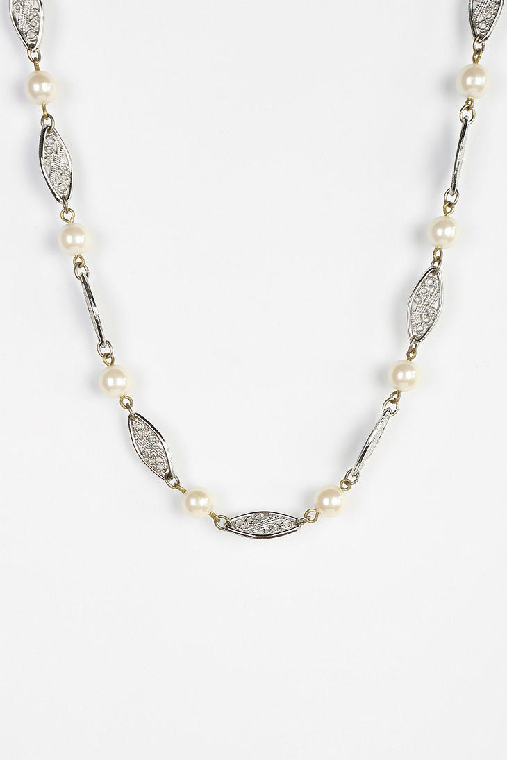 Urban outfitters Diament Jewelry X Urban Renewal Silver Pearl Chain