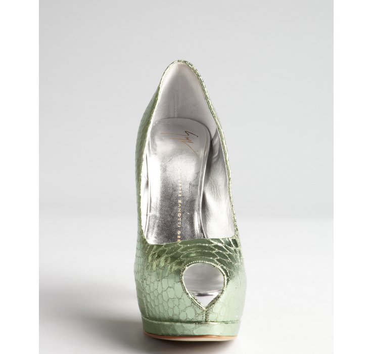 giuseppe zanotti green heels