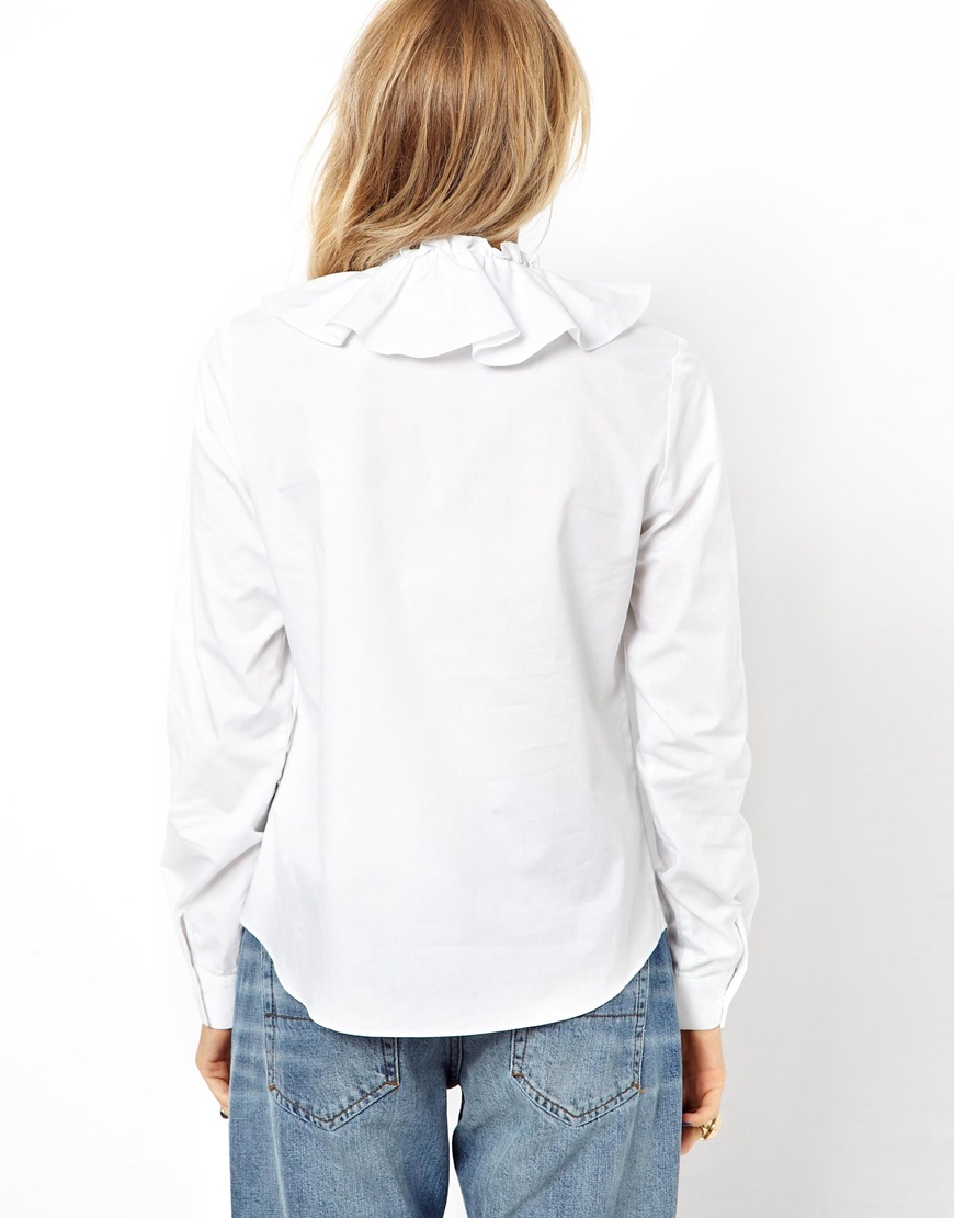 white frill collar shirt