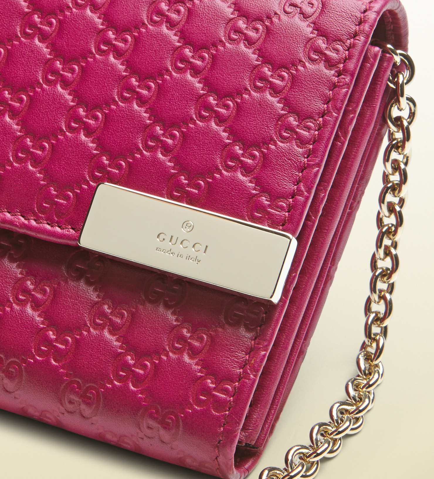 gucci pink wallet on chain