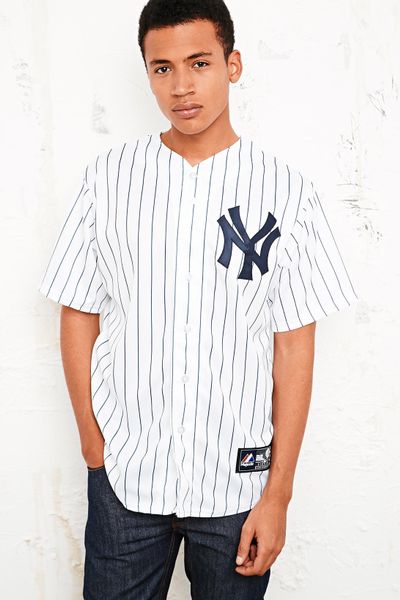 Urban Outfitters New York Yankees Striped Baseball Shirt in White for ...
