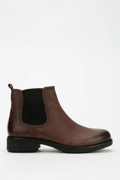 Urban Outfitters Vagabond Elba Chelsea Boot in Brown for Men (MAROON ...