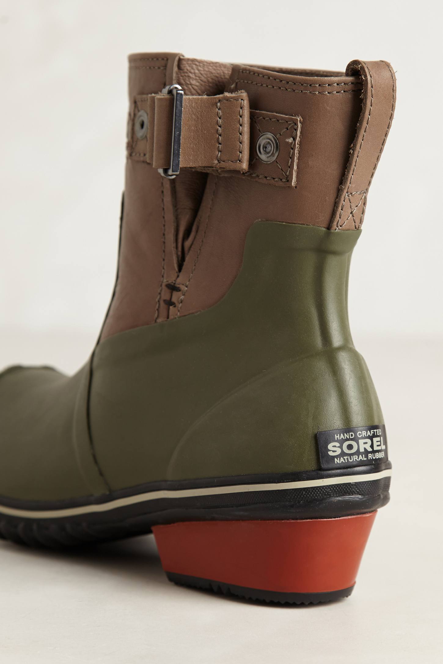 sorel slimpack 11