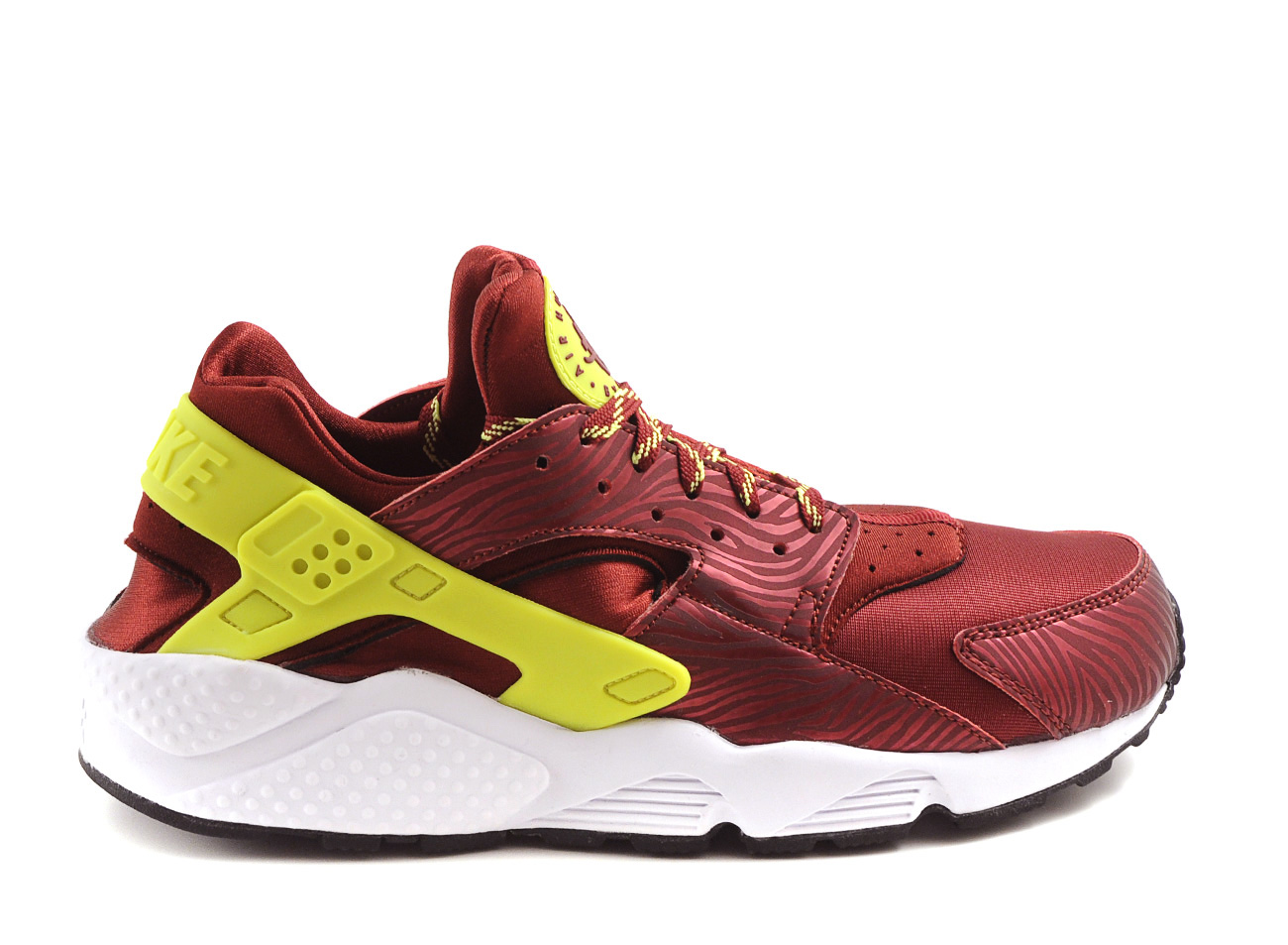 Nike Air Huarache Team Red Volt in Red for Men | Lyst