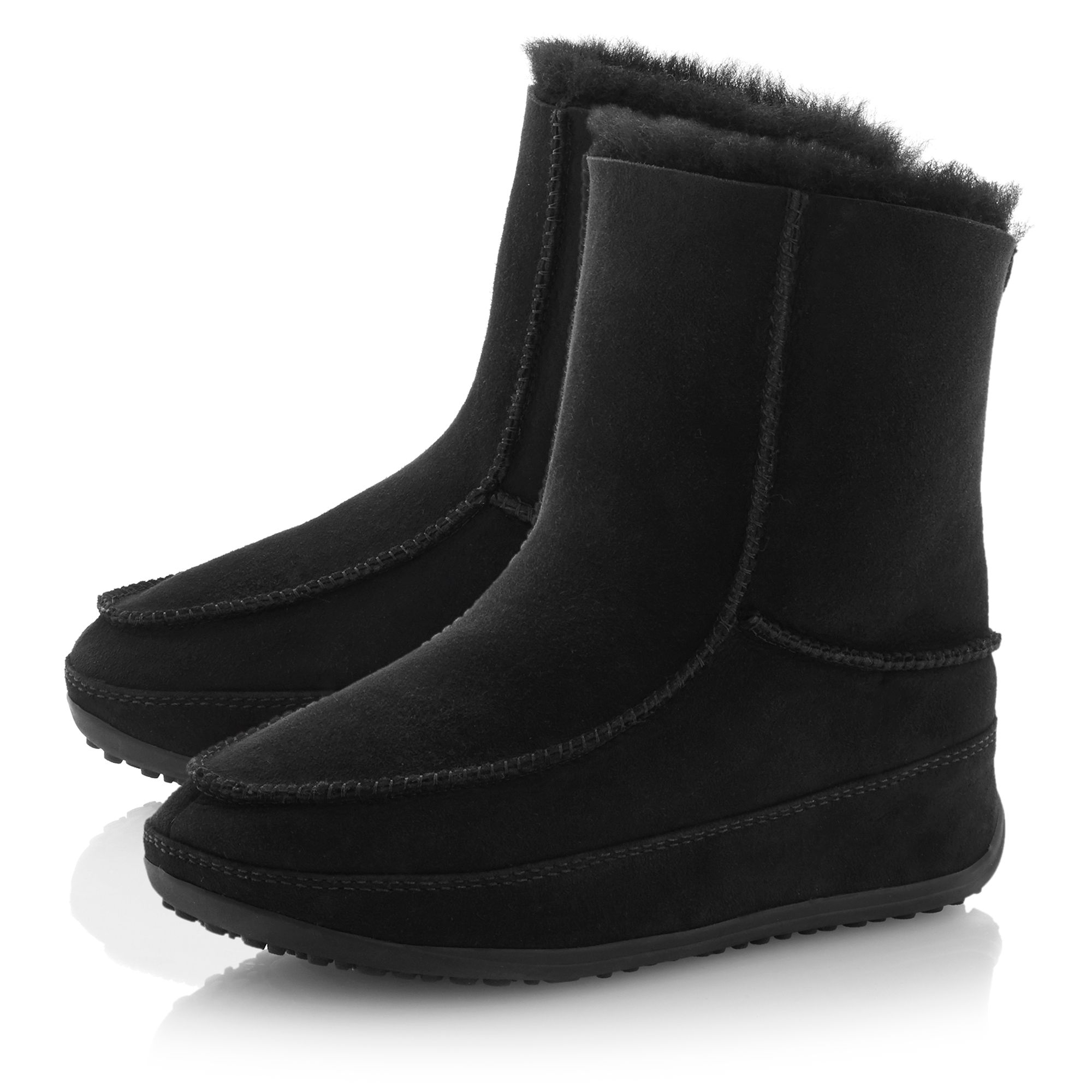 fitflop boots $350