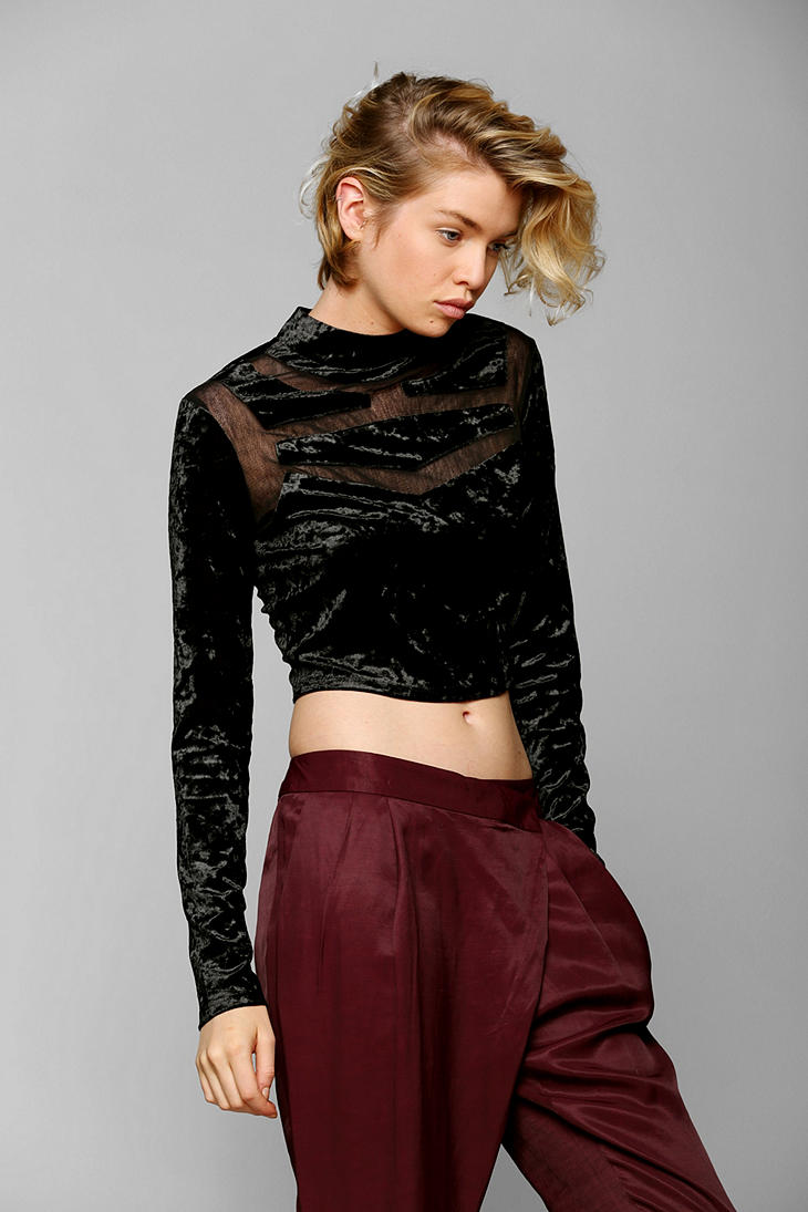 Urban outfitters Sparkle Fade Geo Velvet Mockneck Cropped Top in Black ...