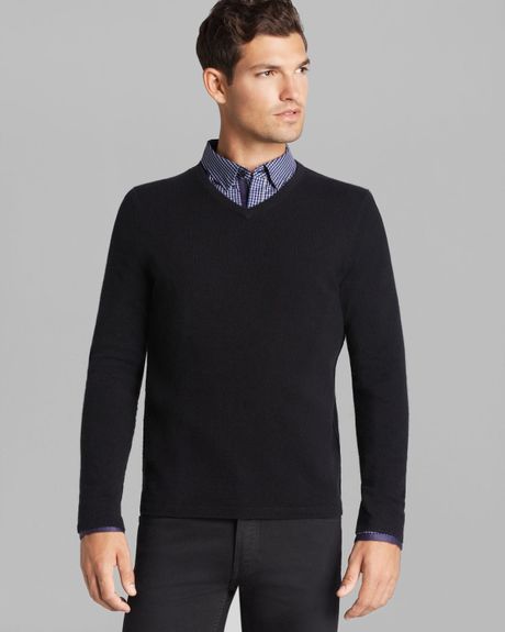 Elie Tahari Austin Vneck Sweater in Black for Men | Lyst