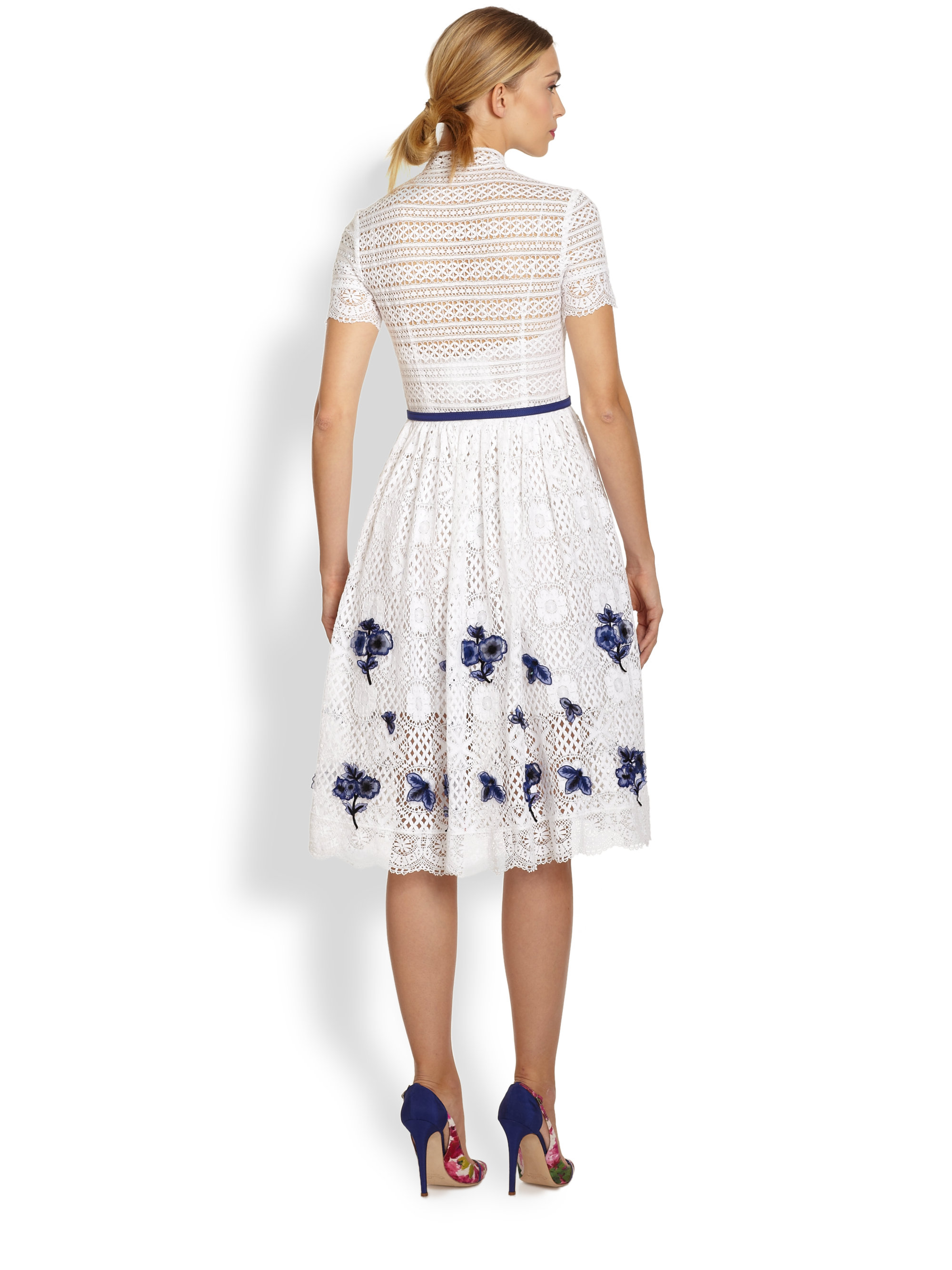 Lyst Oscar De La Renta Lace Floral Embroidery Dress In Natural