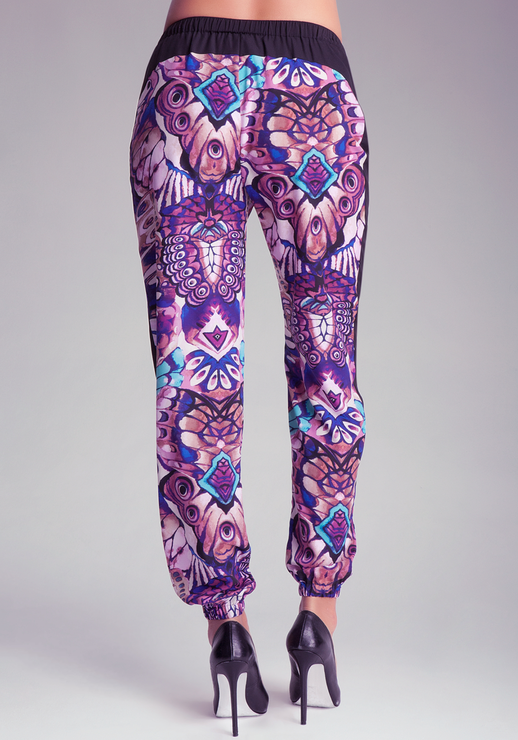 track pants printed