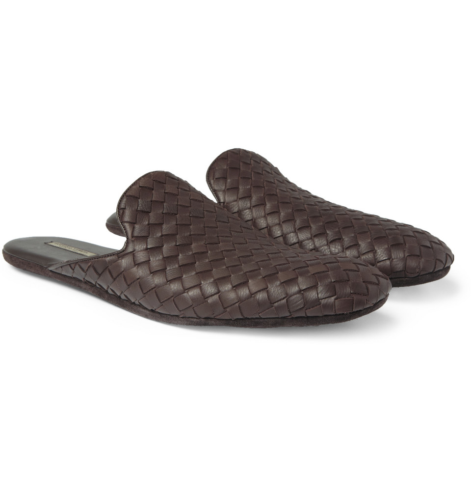 bottega veneta intrecciato leather slippers