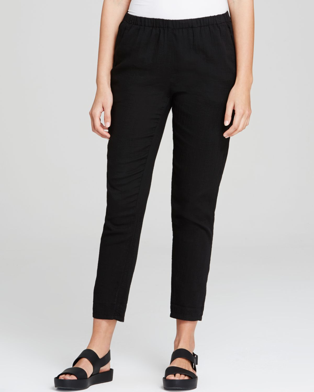 Eileen Fisher Petites Tapered Cotton Ankle Pants in Black | Lyst